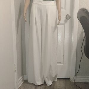 Timing White Women's Wide-Leg Pants